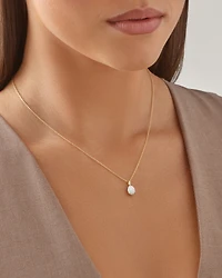 Australian Opal Pendant with Chain in 10kt Yellow Gold