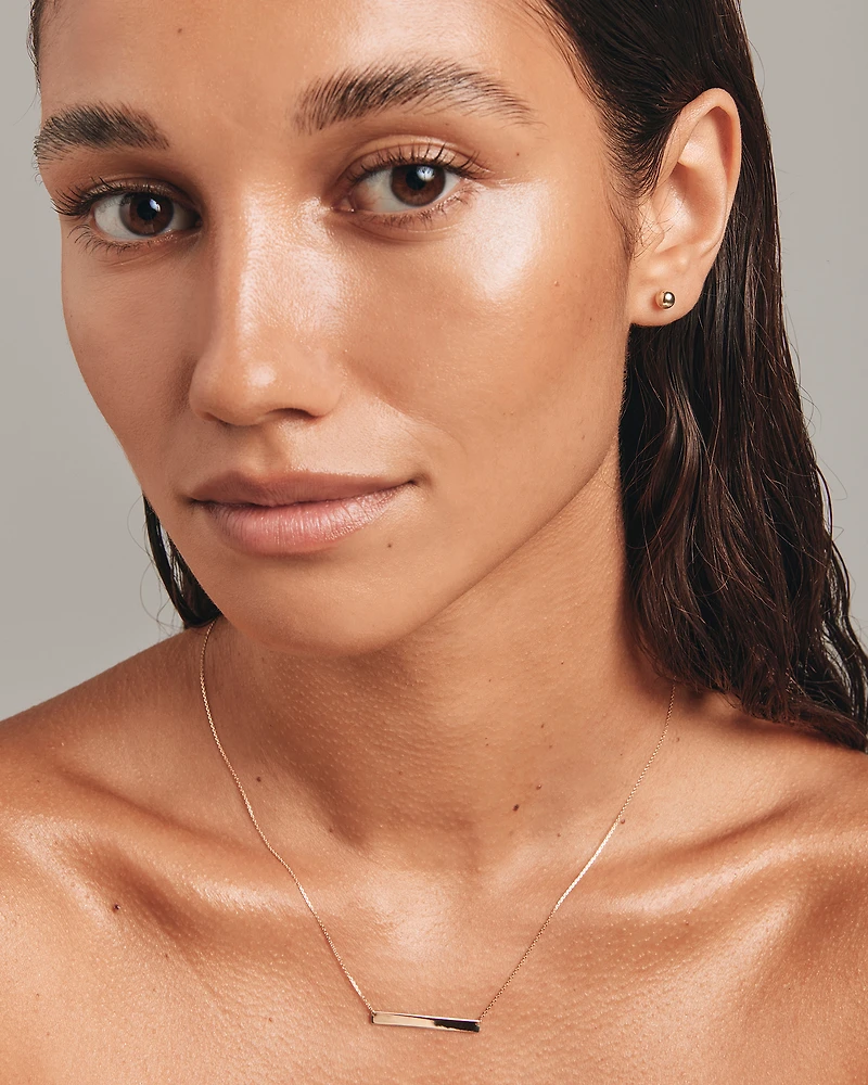 Boutons d'oreilles ronds en or jaune 10 K de 5 mm