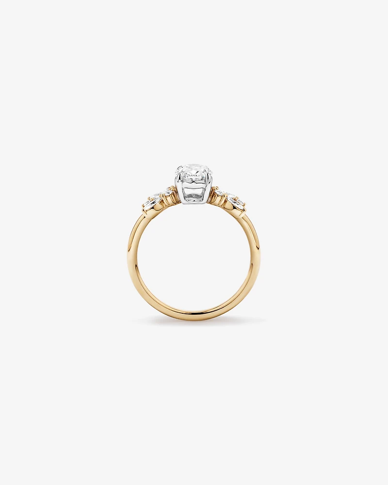 Bague de fiançailles avec diamants laboratoire taille ovale TW 1,40 carats et pierre latérale ronde en or jaune blanc 14
