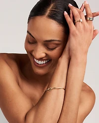 Bague De Fiançailles Solitaire En Diamant Laboratoire Ovale 1,25 Carat Poids Total Or Jaune Et Blanc 14 Carats