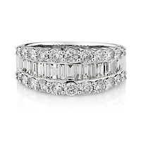 Bague en or blanc 14 K avec diamants totalisant 2 ct