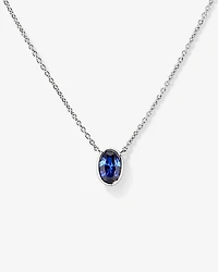 Collier ovale bleu en saphir en or blanc 10 carats