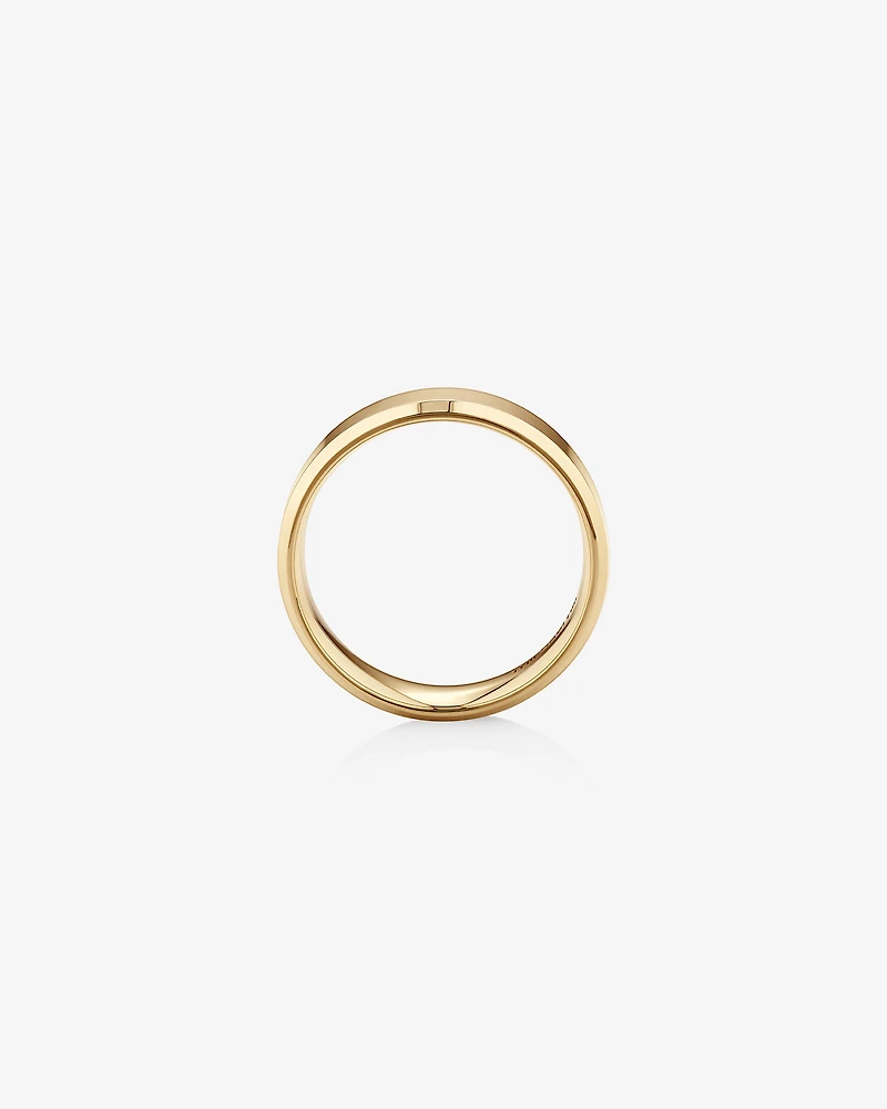 7mm Flat Bevelled Wedding Band in 10kt Yellow Gold