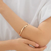 Bracelet jonc rond en or rose 10 K de 65 mm