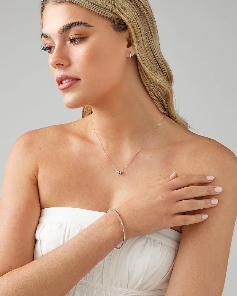 Bracelet Jonc Flex Rangée de Diamant de 0,68 Carat TW en Or Blanc 10kt