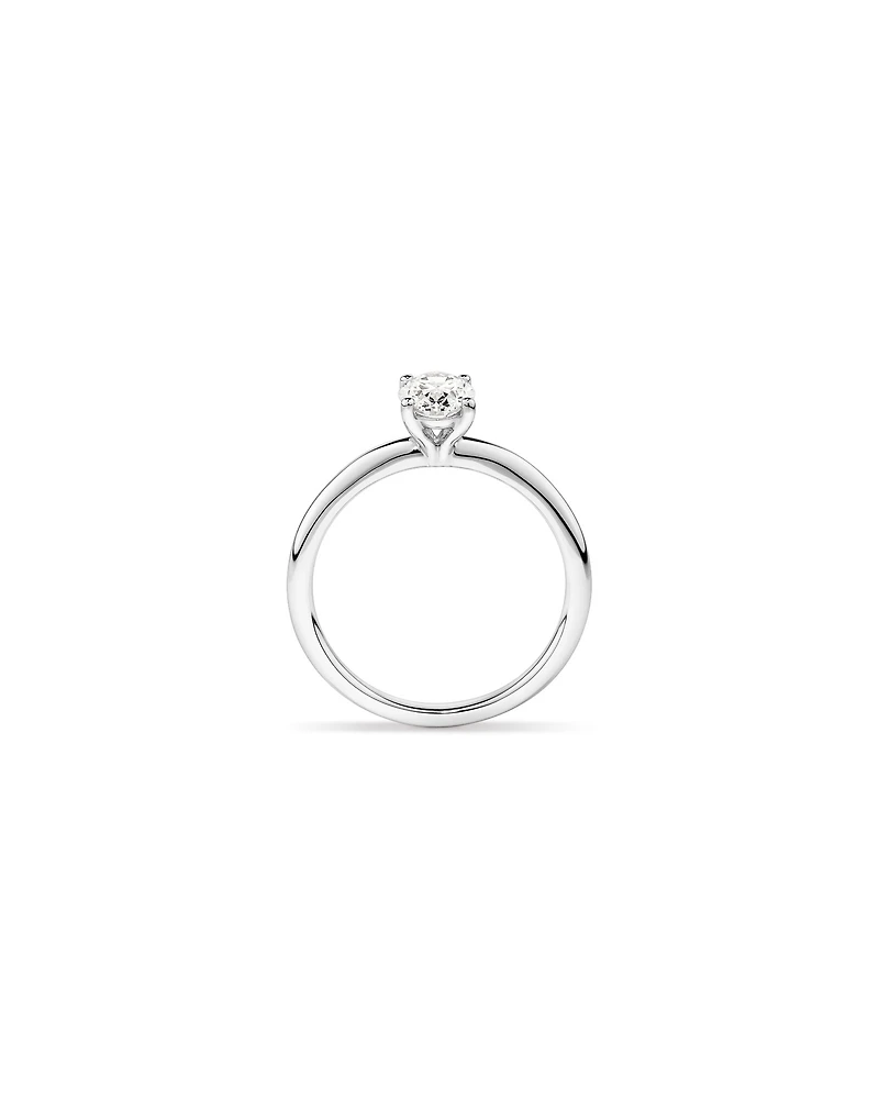 Carat TW Oval Laboratory-Grown Diamond Solitaire Engagement Ring 14kt White Gold