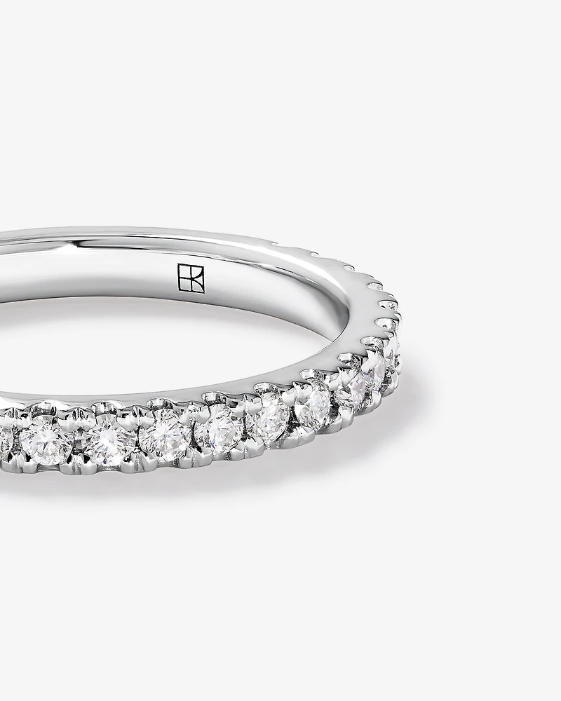 Carat TW Round Brilliant Claw-Set Wedding Band in 18kt White Gold