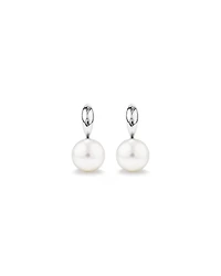 Hook Earrings with Freshwater Pearls in Sterling Silver