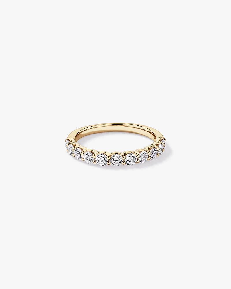 Alliance en or jaune 14 carats sertie d'un diamant rond brillant de synthèse 0,83 carat