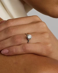 Bague de fiançailles en or blanc 18 K à diamant solitaire certifié totalisant 1,50 ct