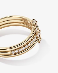 Trio de bagues en or jaune 10 K avec opale et diamants totalisant 0,18 ct