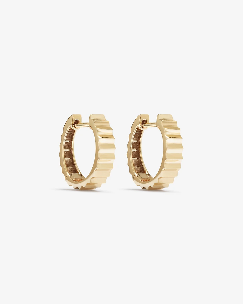 Ribbed Huggie Hoop Earrings 10kt Yellow Gold