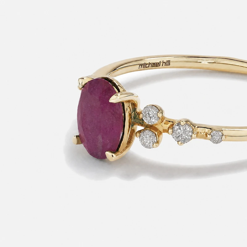 Bague Rubis avec diamants 0,12 ct PT en or jaune 10