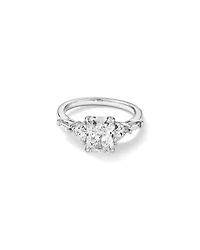 2,86 Carats Poids Total Bague De Fiançailles En Diamant Cultivé Laboratoire, Coupe Radieuse, Pierres Latérales Taille Fantaisie, Or Blanc 14 Ct