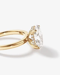 Bague solitaire en or jaune 18 carats avec diamant de laboratoire taille ovale de 3,10 carats