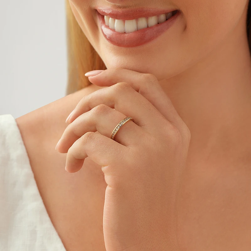 Wedding Band with 0.34 Carat TW of Diamonds in 14kt Gold