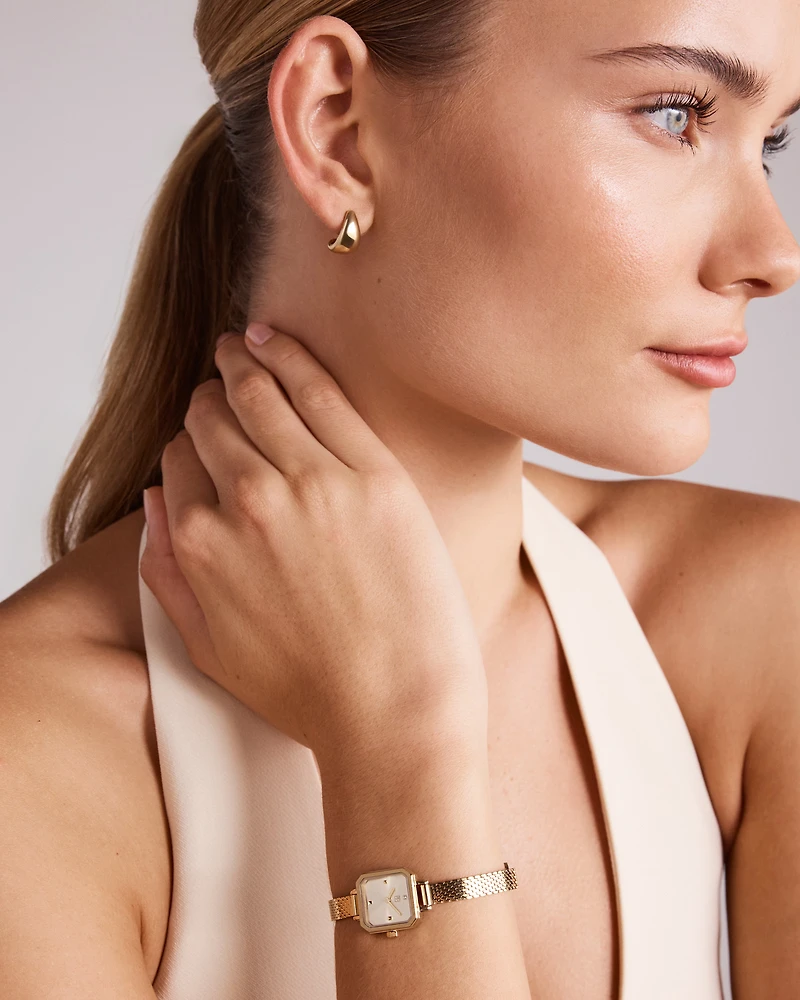 Montre petite pour femme 17 mm en acier inoxydable doré