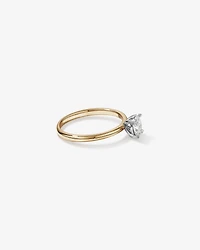 Bague solitaire en diamant canadien ovale 0,50 carat poids total en or jaune et blanc 18 kt