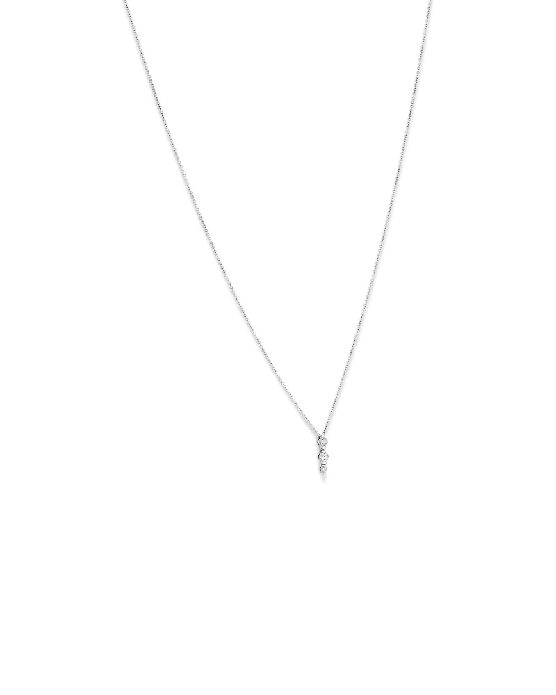 Graduated Drop Necklace with 0.28 Carat TW of Diamonds in 18kt White Gold