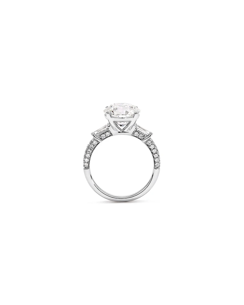 Bague de fiançailles en diamant ronde Brilliant & Baguette cultivée laboratoire 4,59 carats TW or blanc 18