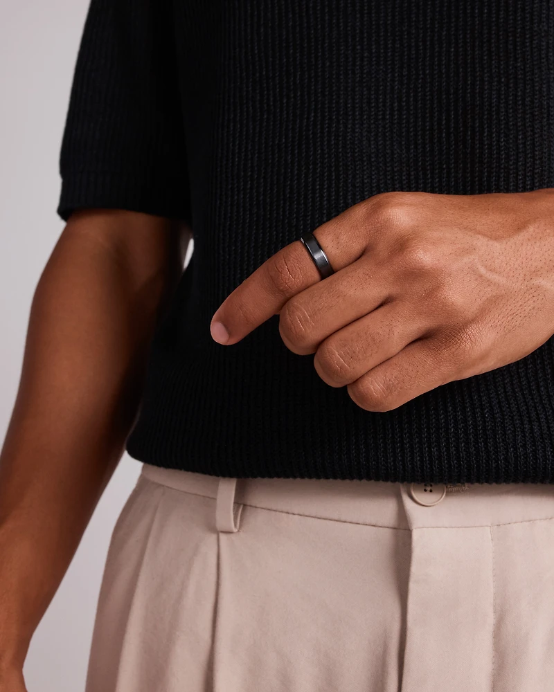 6mm Black Titanium Bevelled Edge Wedding Band