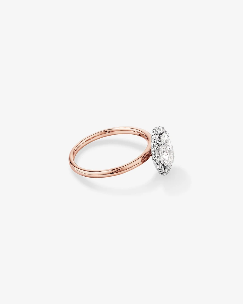 Bague de fiançailles en halo de diamants cultivés en laboratoire TW taille ovale de 1,46 carat en or rose et blanc 14 carats