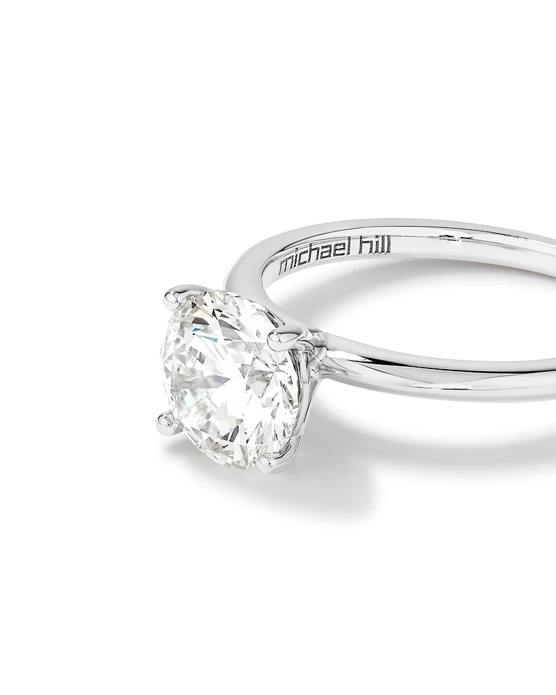 Bague en or blanc 14 K avec diamant créé en laboratoire totalisant 2 ct