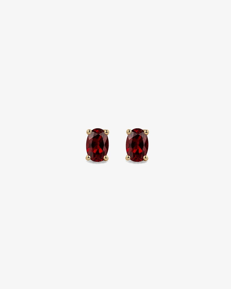 Oval Garnet Stud Earrings in 10kt Yellow Gold