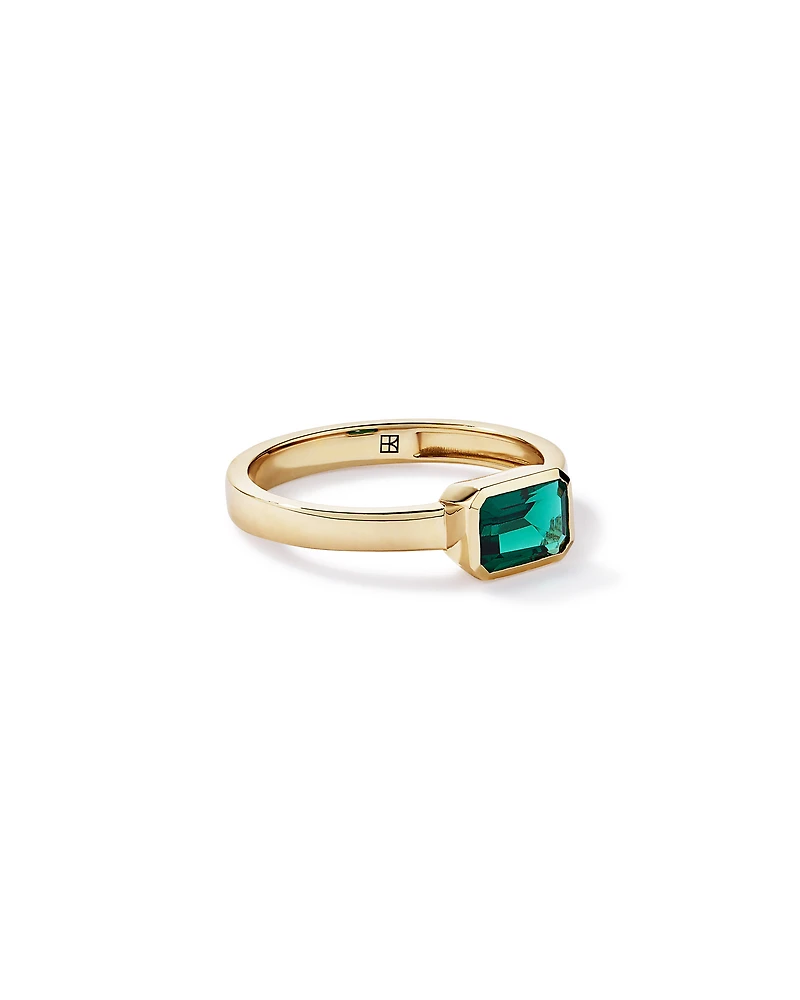 Created Emerald Bezel Ring 10kt Yellow Gold