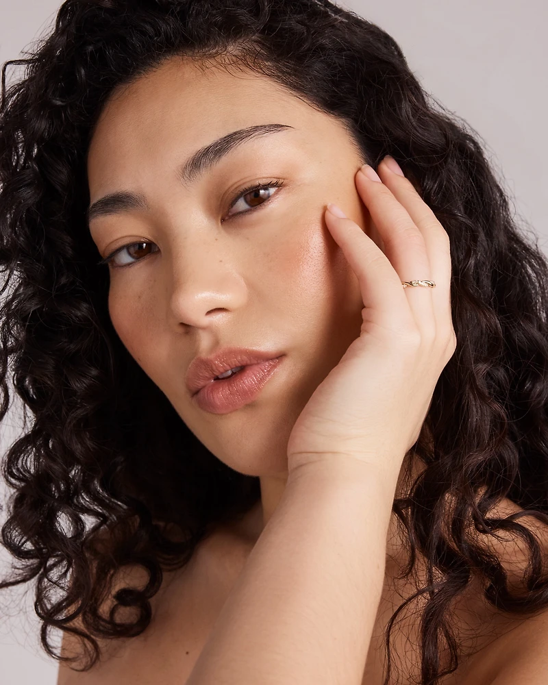 Alliance torsadée en or jaune 14 carats avec diamant de 0,11 carat