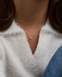 Pendentif papillon en nacre de nacre pour enfants avec chaîne en or jaune 10 carats