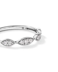 Alliance torsadée en or blanc 14 carats avec diamants (poids total 0,20 carat)
