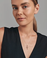 Chaîne câblée unie en or jaune 10 K d'une longueur de 45 cm (17 po) et 1 mm de largeur.