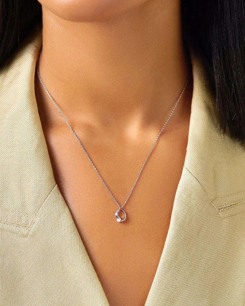 Mini Spirits Bay Necklace in Sterling Silver