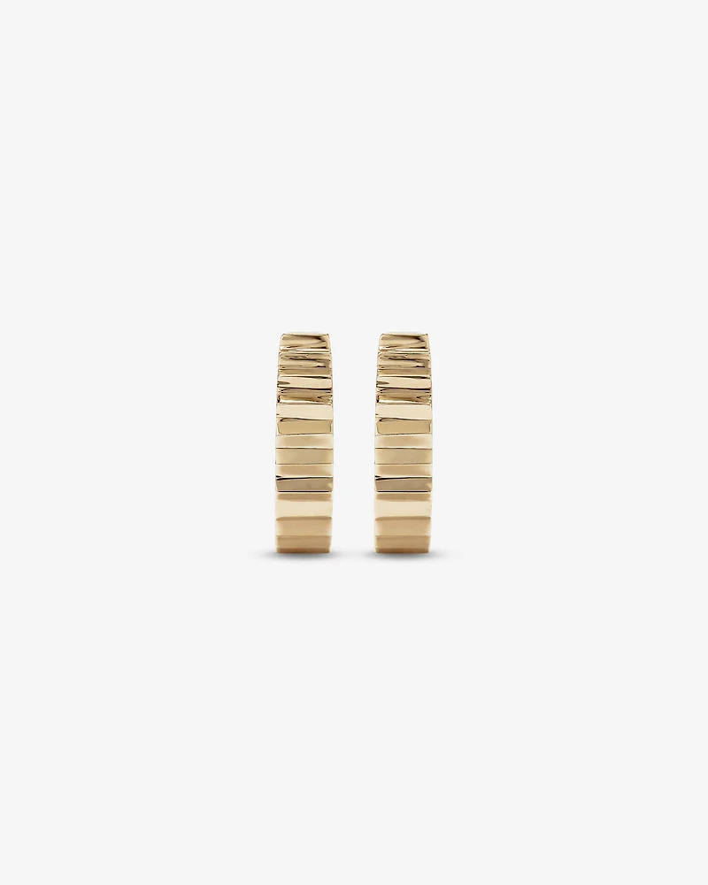 Créoles striées en or jaune 10 carats