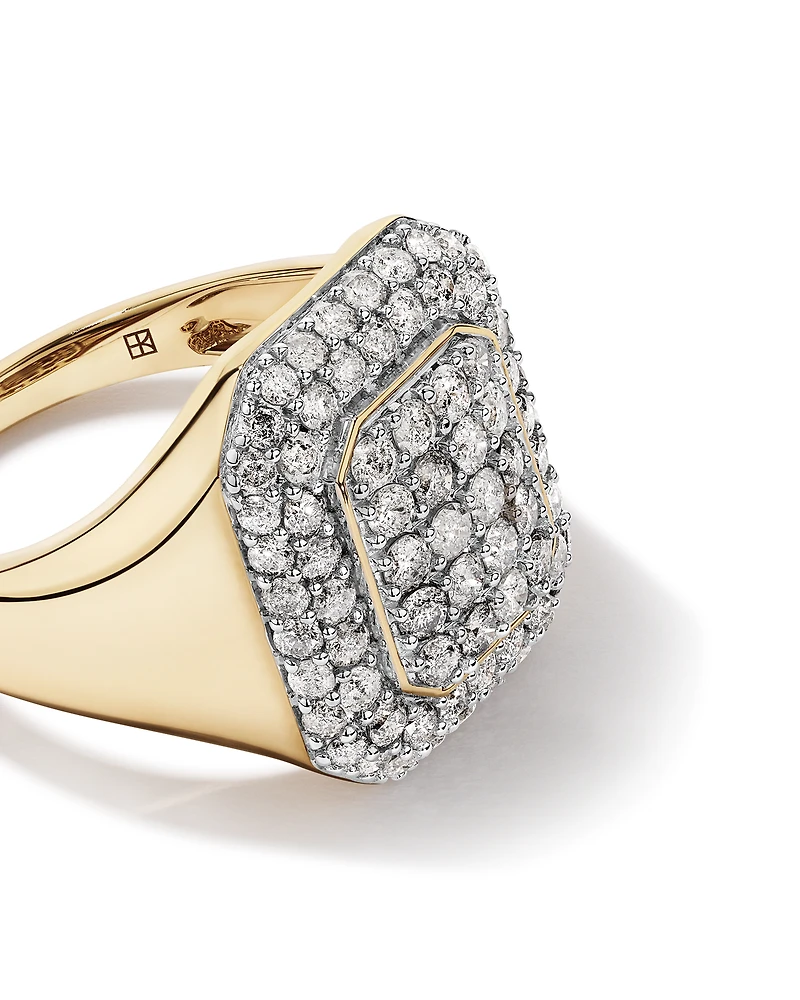 Carat TW of Cluster Diamonds in 10kt Yellow Gold