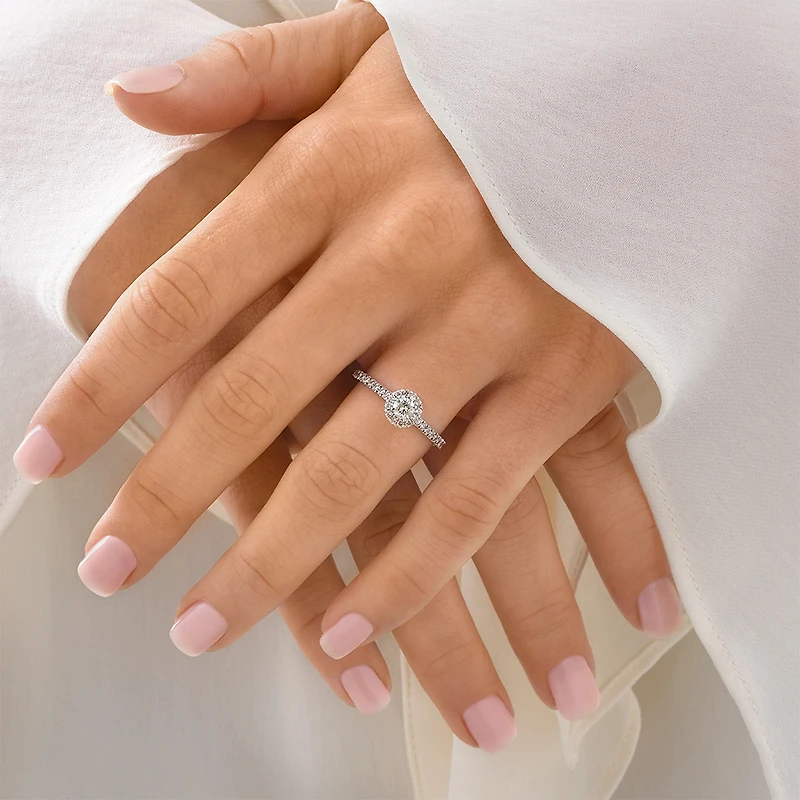 Round Brilliant Halo Ring with 0.50 Carat TW of Diamonds in 14kt White Gold