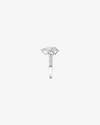 Bague halo de diamants en forme de poire de 0,65 carat en or blanc 10 kt