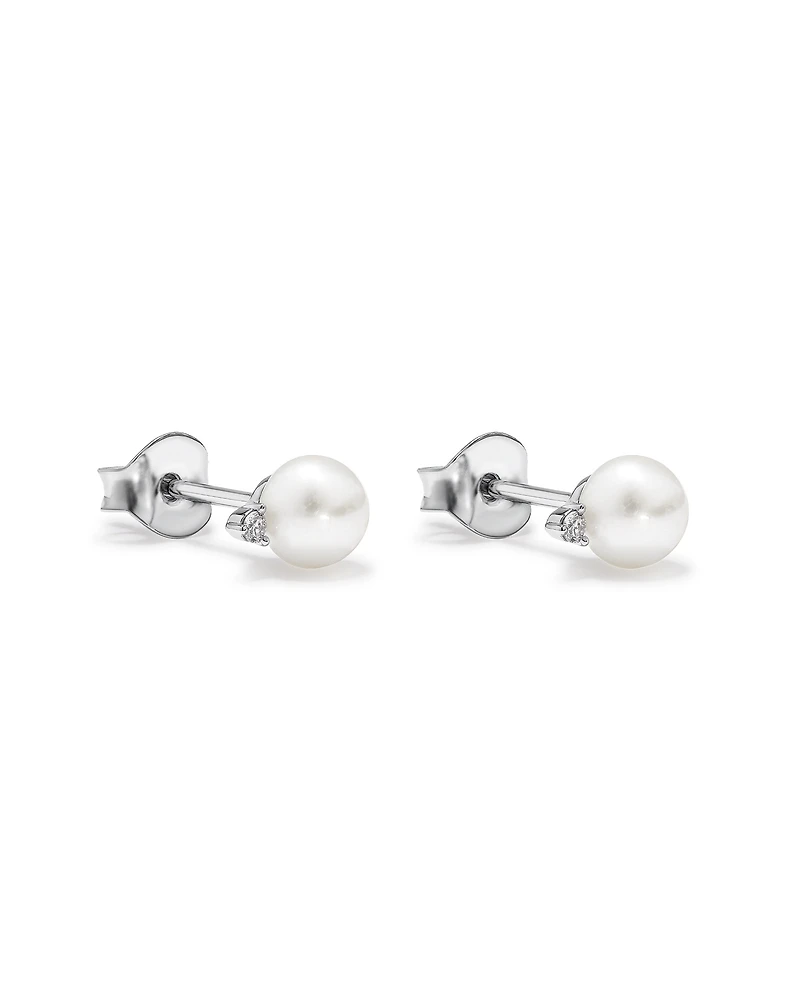 Boucles D’Oreilles À Tige Avec Perle D’Eau Douce De Culture 5 Mm Et Diamant En Argent Sterling