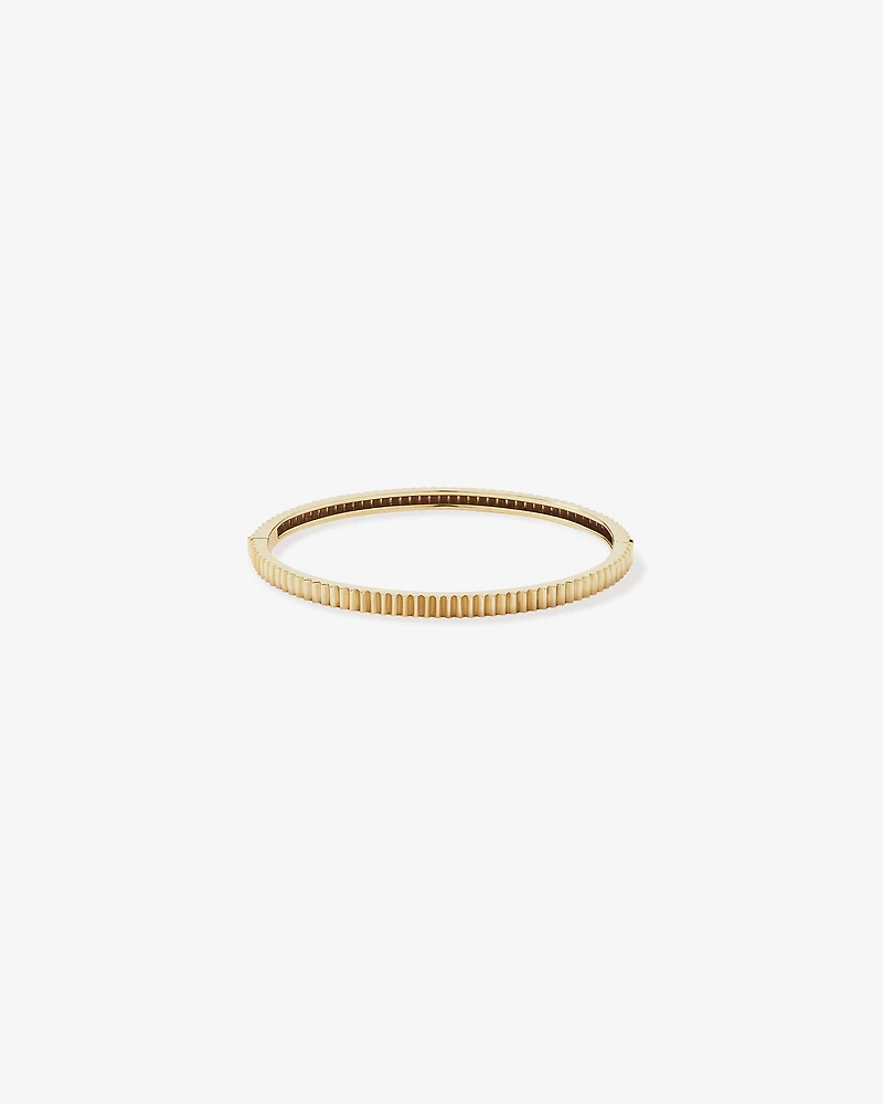 Ribbed Oval Hinge Bangle in 10kt Yellow Gold