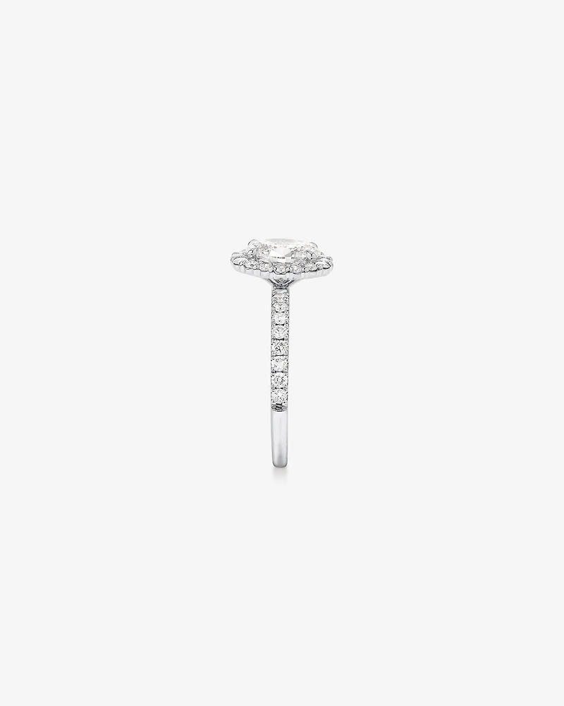Bague de fiançailles en diamant Halo ovale cultivée laboratoire 1,78 carat or blanc 14 carats