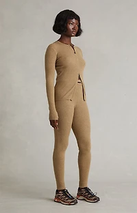 Fear of God ESSENTIALS Women's Dune Ribbed Knit Leggings