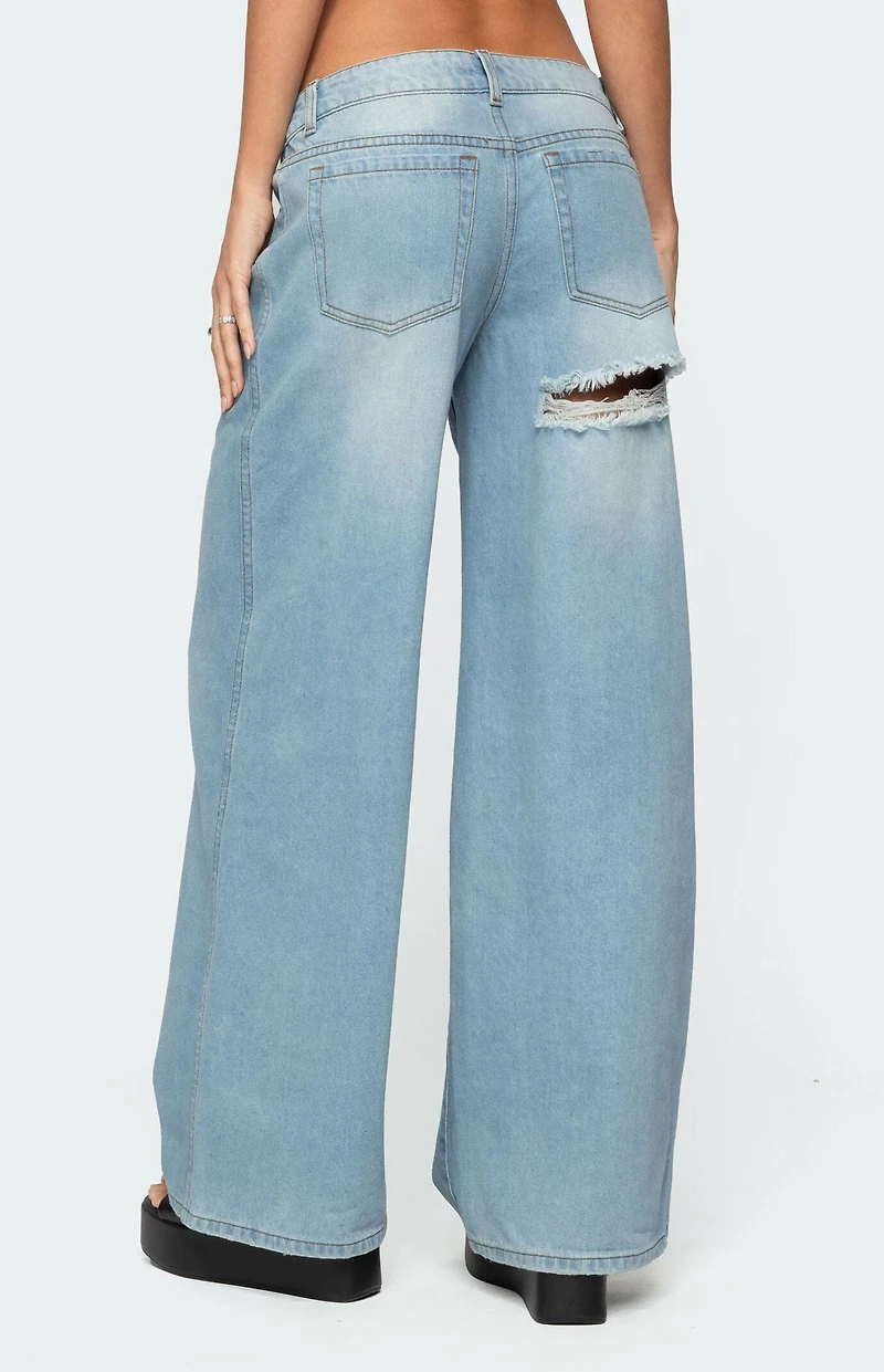 Edikted Ripley Distressed Low Rise Jeans