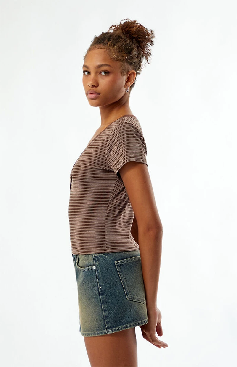 Your Favorite Poppy V-Neck Button T-Shirt