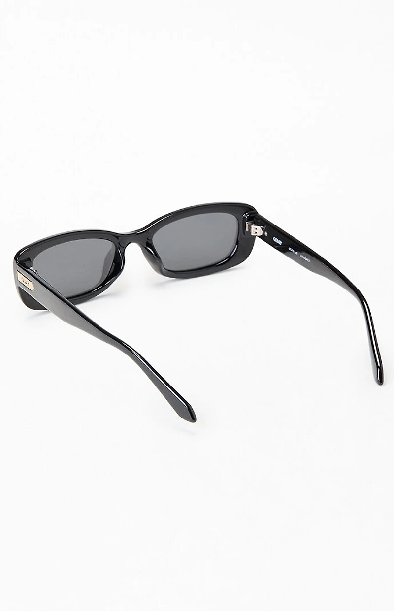 Quay Vibe Check Narrow Rectangle Sunglasses