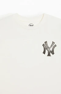 47 Brand New York Yankees Pantheon T-Shirt
