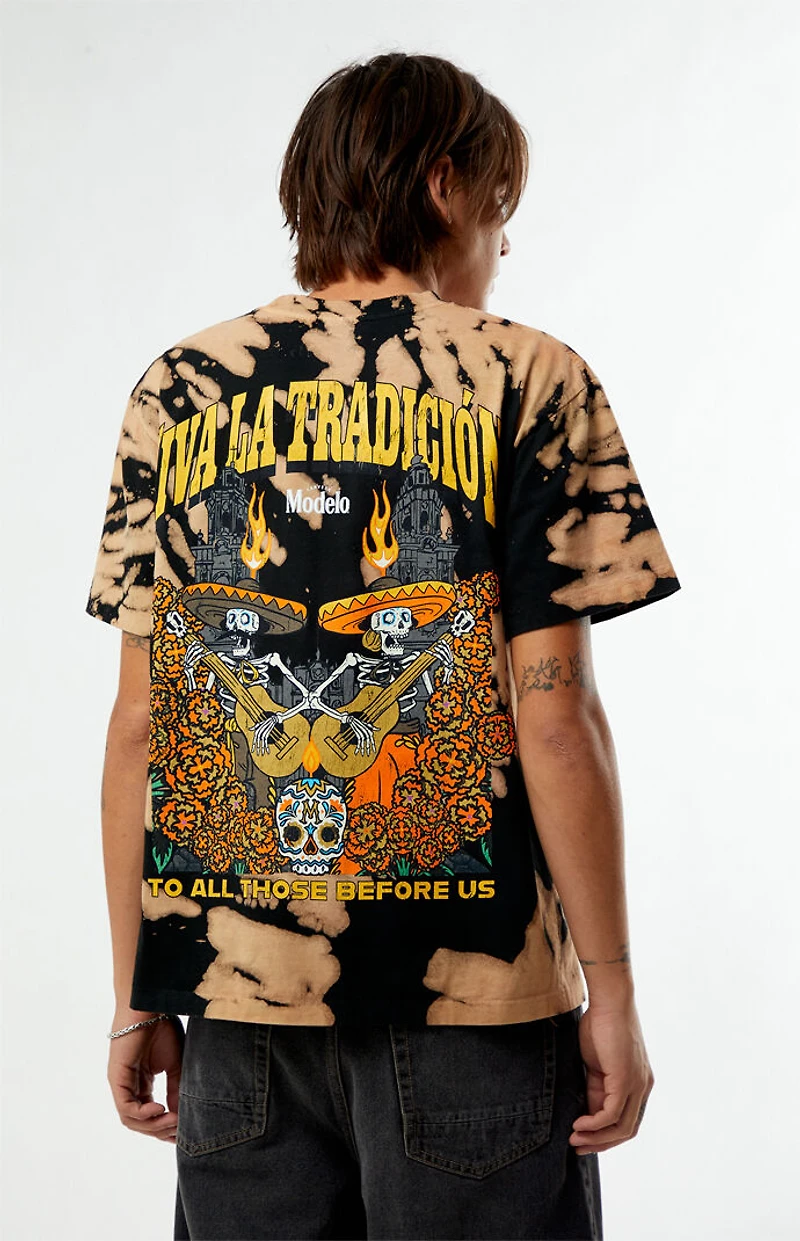 Modelo Viva La Tradicion Dia De Los Muertos T-Shirt