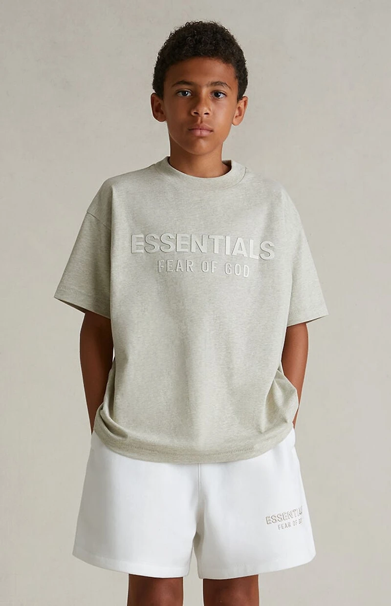 Fear of God ESSENTIALS Kids Cloud White Fleece Soccer Sweat Shorts