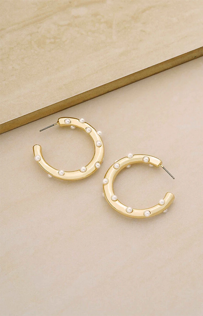 Ettika Spotted Pearl Hoop Earrings