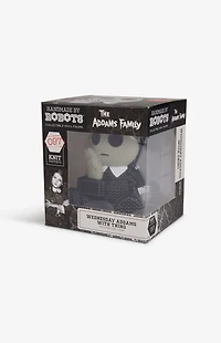 The Addams Family Wednesday Addams With Thing 097 Knit Series Vinyl Figure